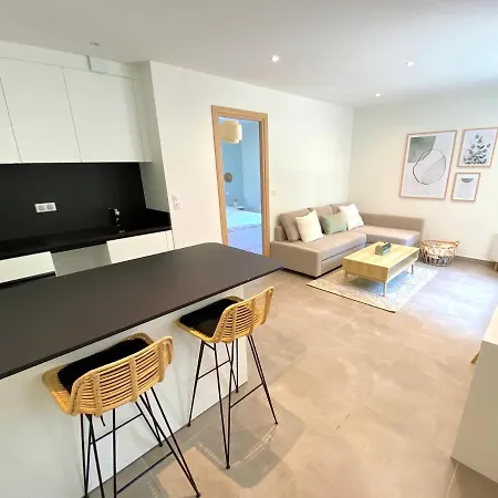 T2 Renove, Jardin Parking & Garage Prive, Proche Centre Dom wakacyjny