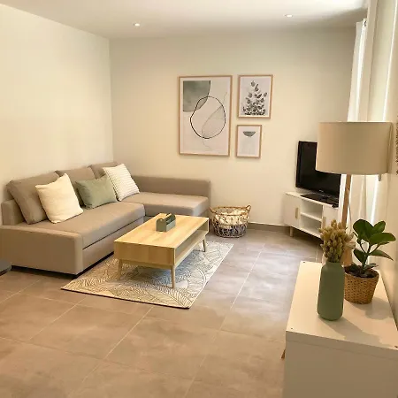 Holiday home T2 Neuf, Parking & Garage Prive, Proche Centre