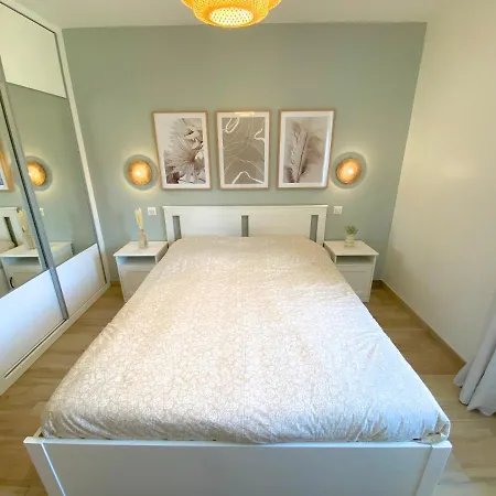 Holiday home T2 Neuf, Parking & Garage Prive, Proche Centre *