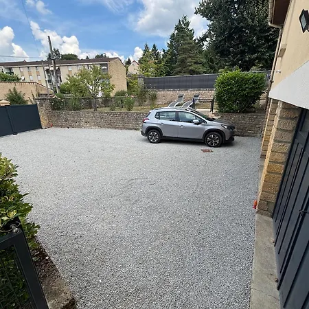 T2 Renove, Jardin Parking & Garage Prive, Proche Centre Semesterbostad Sarlat-la-Canéda